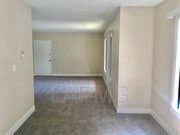 Photo - 108 N Kenwood St House