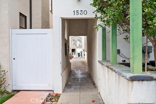 Building Photo - 1530 Miramar Dr Unit 6