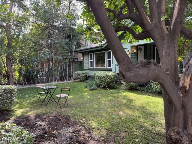 Building Photo - 301 N Hudson Ave Unit C