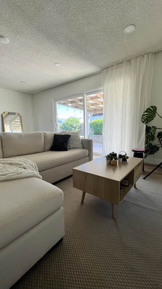 Photo - 6524 Myra Ave