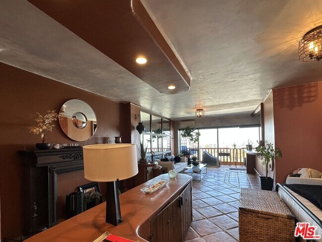 Photo - 999 N Doheny Dr Unit 708
