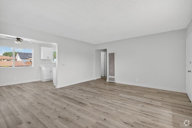 Building Photo - 8331 Lampson Ave Rental