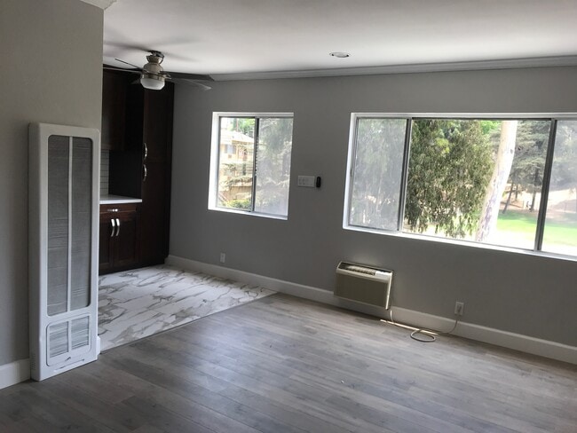 Photo - 936 Lucile Ave