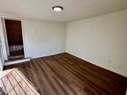 Photo - 1014 S Evans St Unit 3