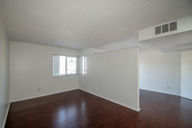 Photo - 13800 Sherman Way Unit 108