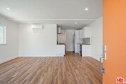 Photo - 1166 Cochran Ave