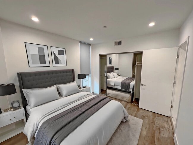 Photo - 4364 McLaughlin Ave Unit 302