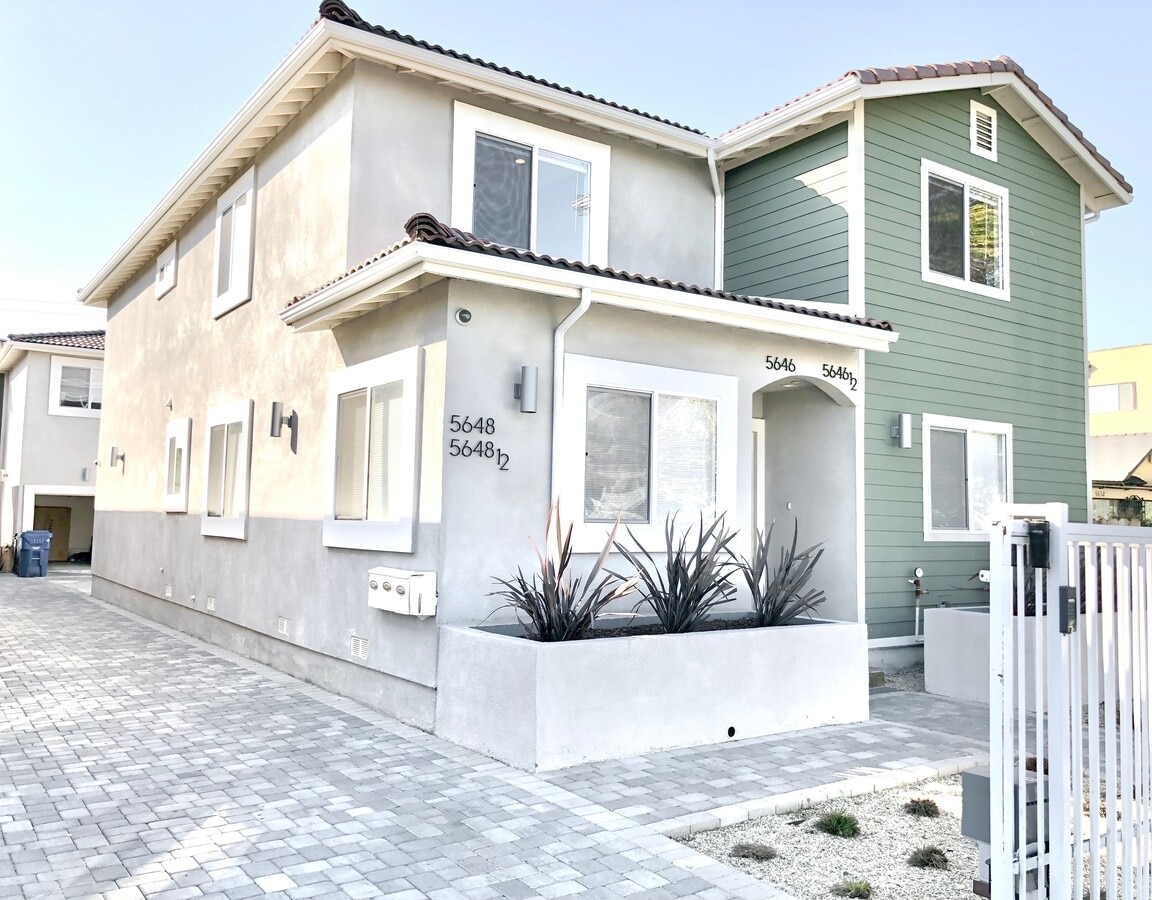 Photo - 5646 Lexington Ave Unit 5646