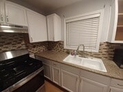 Photo - 213 E Park St Unit B