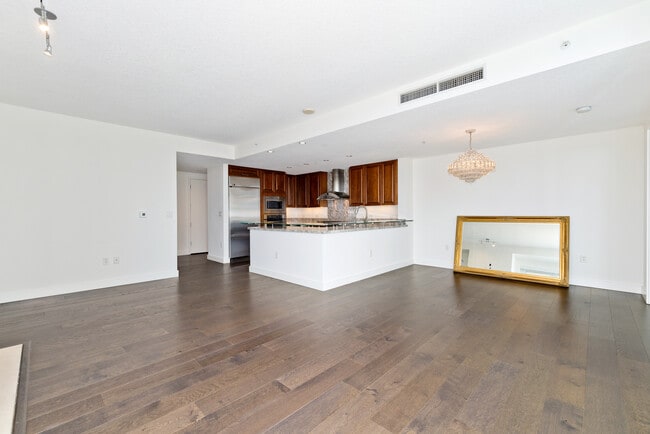 Photo - 1205 Pacific Hwy Unit 2806