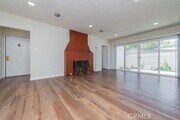 Photo - 9859 Howland Dr House