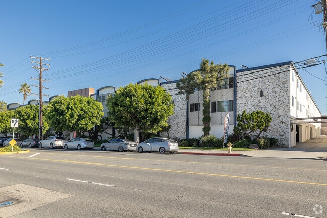Building Photo - REGAL MANOR