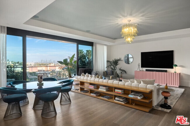 Building Photo - 8420 W Sunset Blvd Unit 504 Rental