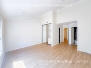 Photo - 620 W Hyde Park Blvd Unit 313