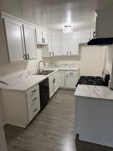 Photo - 927 W 19th St