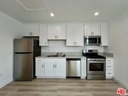 Photo - 1321 1/4 Normandie Ave