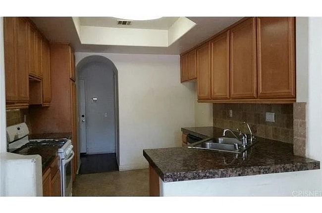 Photo - 16716 Tim Ln