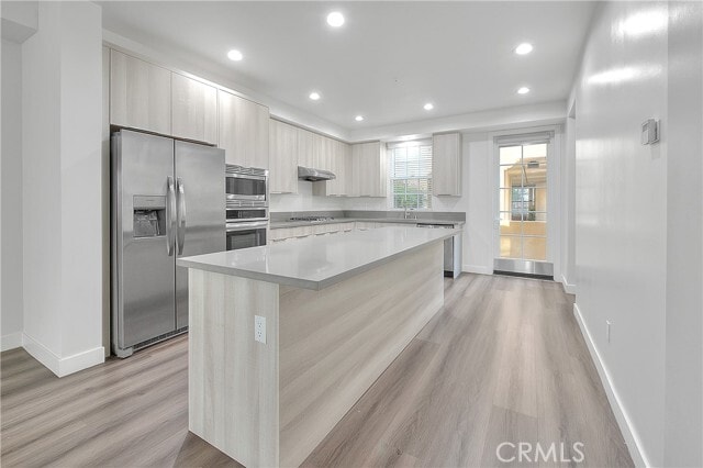 Photo - 501 W Foothill Blvd