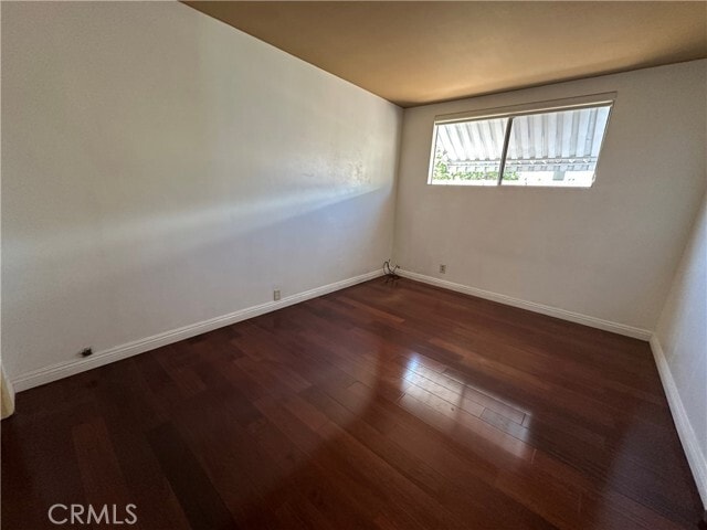 Photo - 2115 Holly Ave