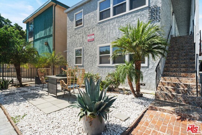 Photo - 2033 S Shenandoah St