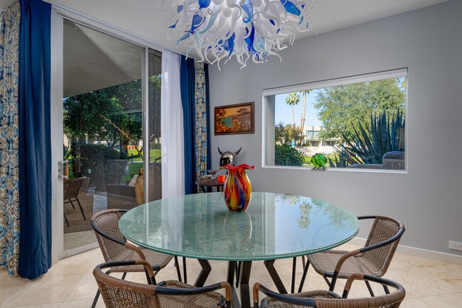 Photo - 449 Desert Lakes Dr