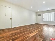 Photo - 1112 N Olive Dr Unit 6
