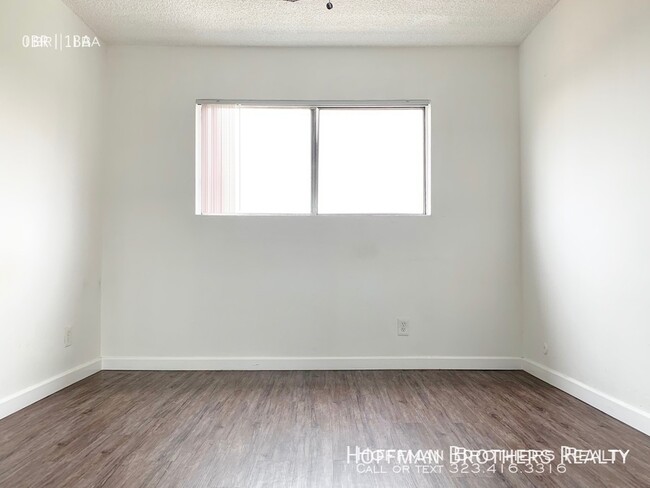 Photo - 4845 Saturn St Unit 4