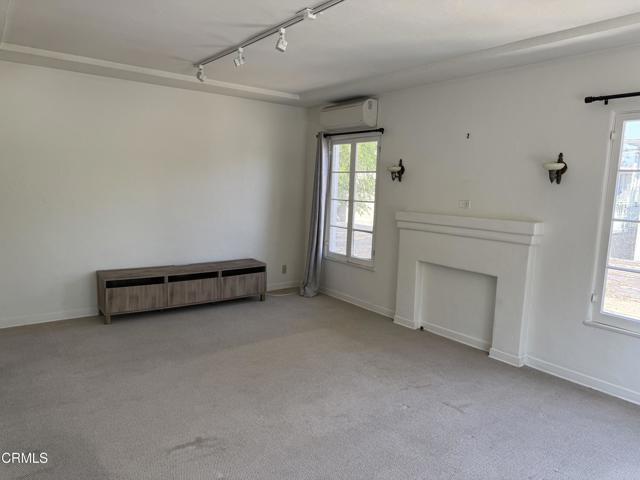 Photo - 917 Indiana Ave