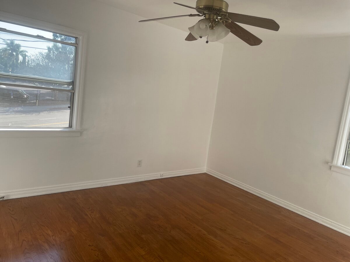 Photo - 5631 Edgemar Ave Unit 5631 Edgemar Ave