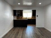Photo - 4563 Bridgeview Ave Apartment