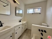 Photo - 6350 Willoughby Ave Apartment Unit #3