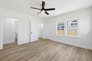 Photo - 1510 W 52nd St Unit 1512.5