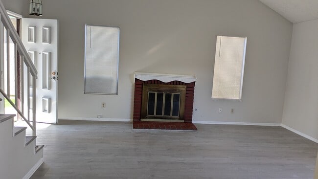 Photo - 24158 Amberley Dr