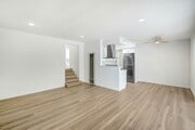 Photo - 1121 California Ave Apartment Unit 05