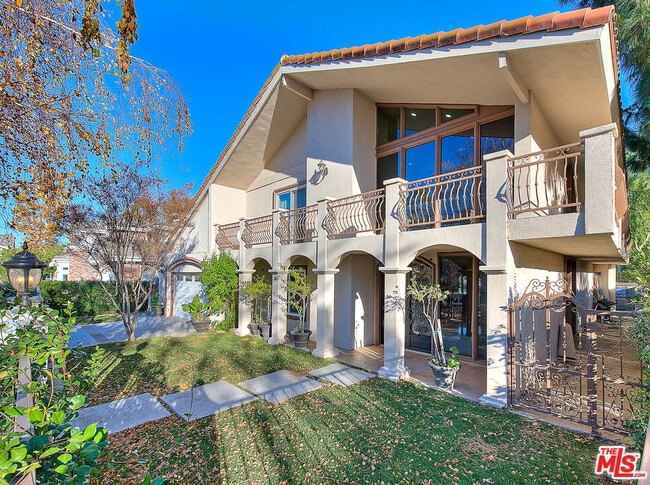Photo - 3800 Weatherly Cir