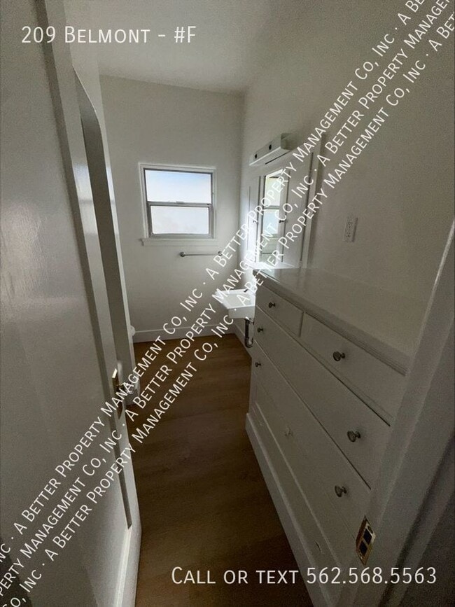 Photo - 209 Belmont-#F Unit #F