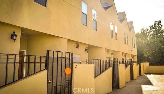 Photo - 14256 Victory Blvd