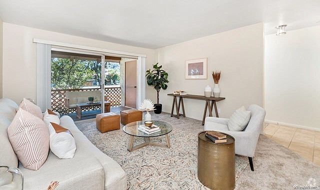 Building Photo - 5999 Rancho Mission Rd Unit 2** Rental