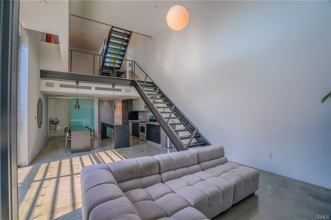 Photo - 1011 N Orange Grove Ave Unit 5