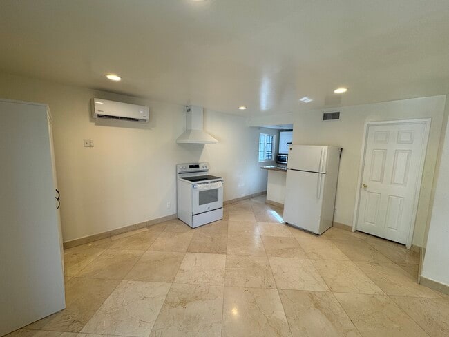 Photo - 22924 De Kalb Dr Unit Guesthouse ADU