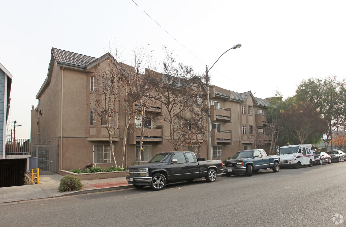 247 W Verdugo - 274 W Verdugo Ave Apartments