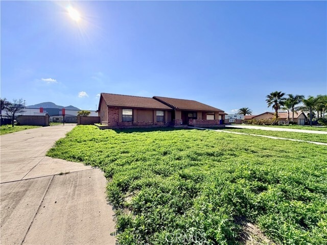 Photo - 15939 Tyrol Dr