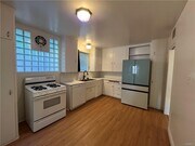 Photo - 14433 Greenleaf St