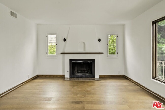 Photo - 1702 Idaho Ave Unit 3
