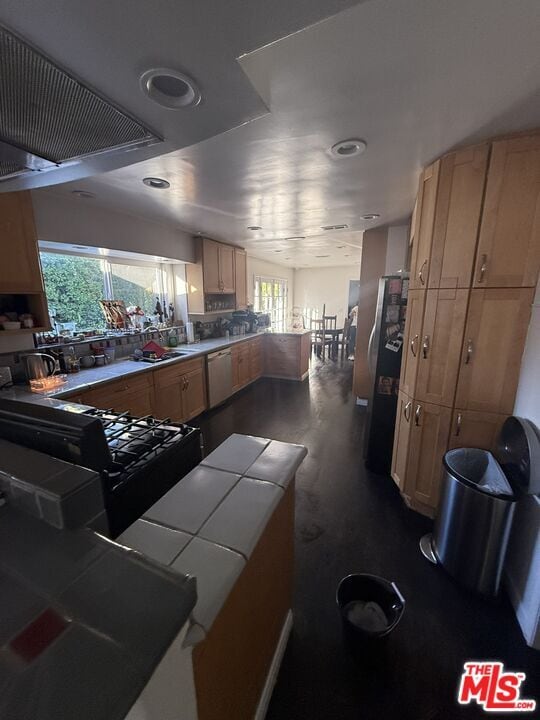 Photo - 14151 Chandler Blvd