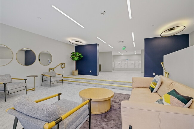 Photo - Skye at Bunker Hill