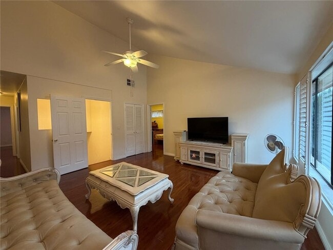 Photo - 1015 Arcadia Ave Unit 12