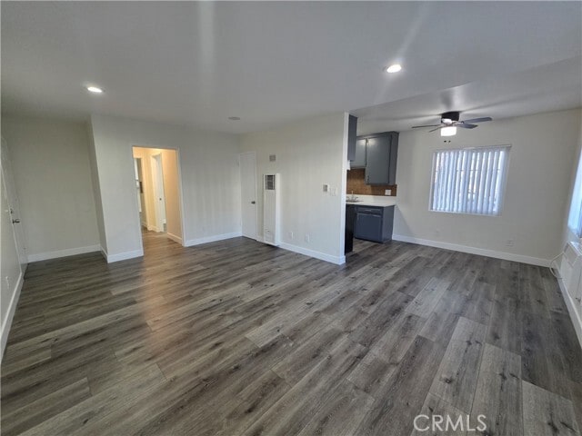 Photo - 20754 Hartland St Unit 1