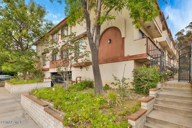 Photo - 10240 Silverton Ave Townhome