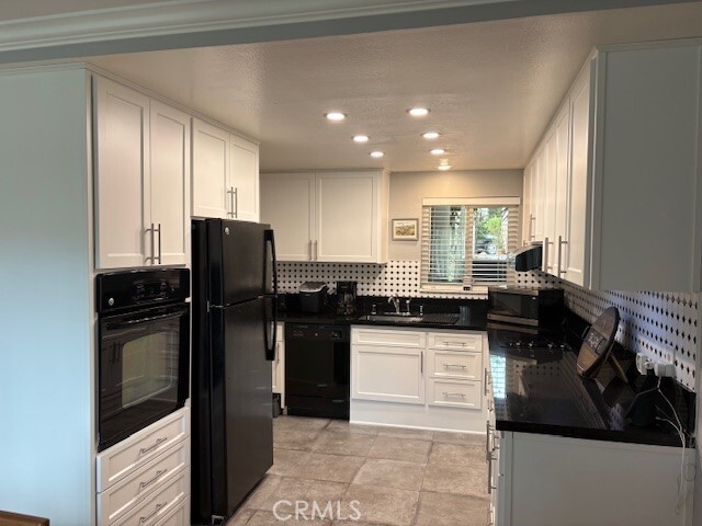 Photo - 857 Ronda Mendoza